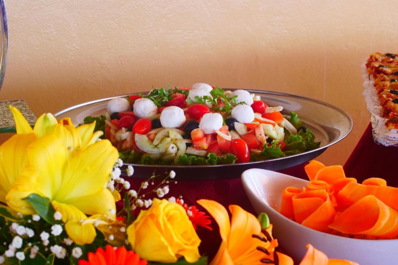 Hotel Fleur De Lys Almadies ダカール エクステリア 写真
