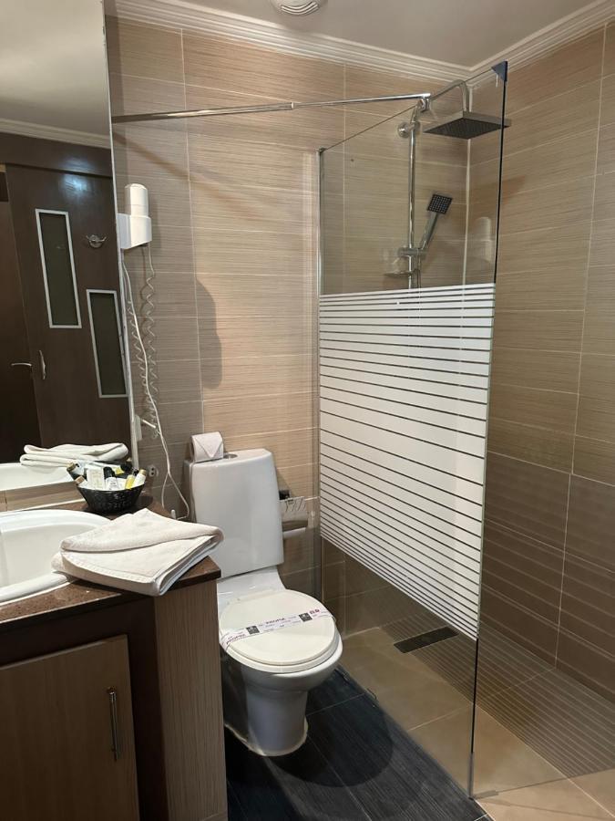 Hotel Fleur De Lys Almadies ダカール エクステリア 写真