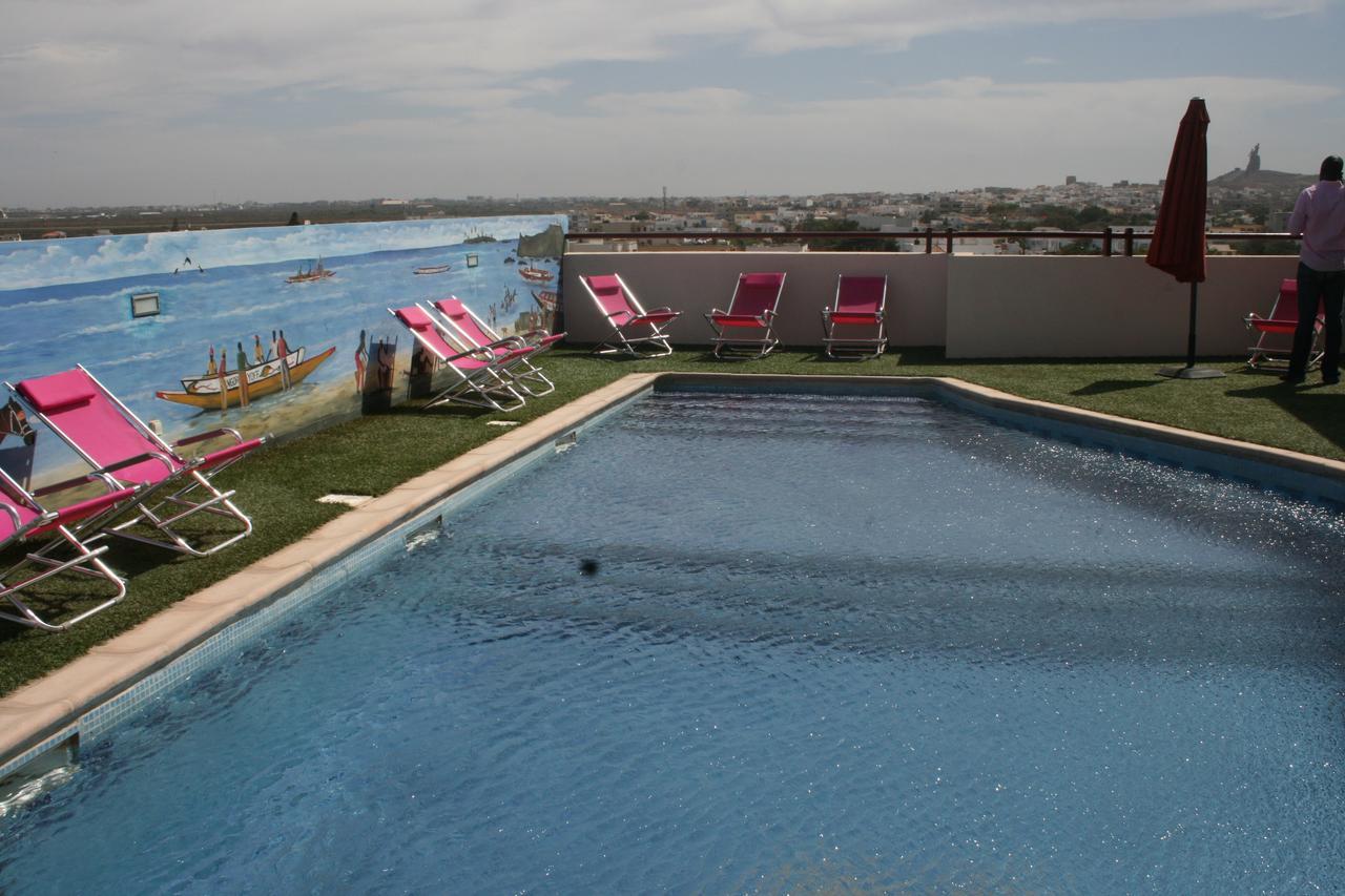 Hotel Fleur De Lys Almadies ダカール エクステリア 写真